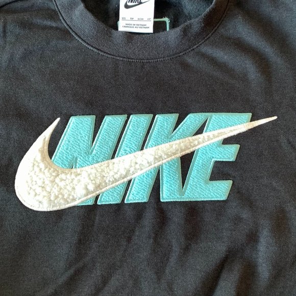NIKE Sweatshirt, Black, Size: XS - Picture 6 of 9